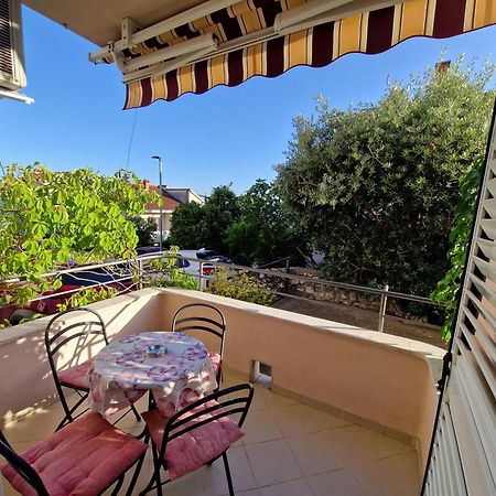 Apartment Zeleni Dramalj Bagian luar foto